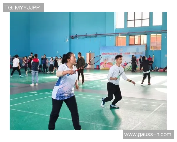 杭州羽毛球队总决赛表现分析个人能力与团队协作的完美结合 杭州羽毛球队总决赛表现分析个人能力与团队协作的完美结合